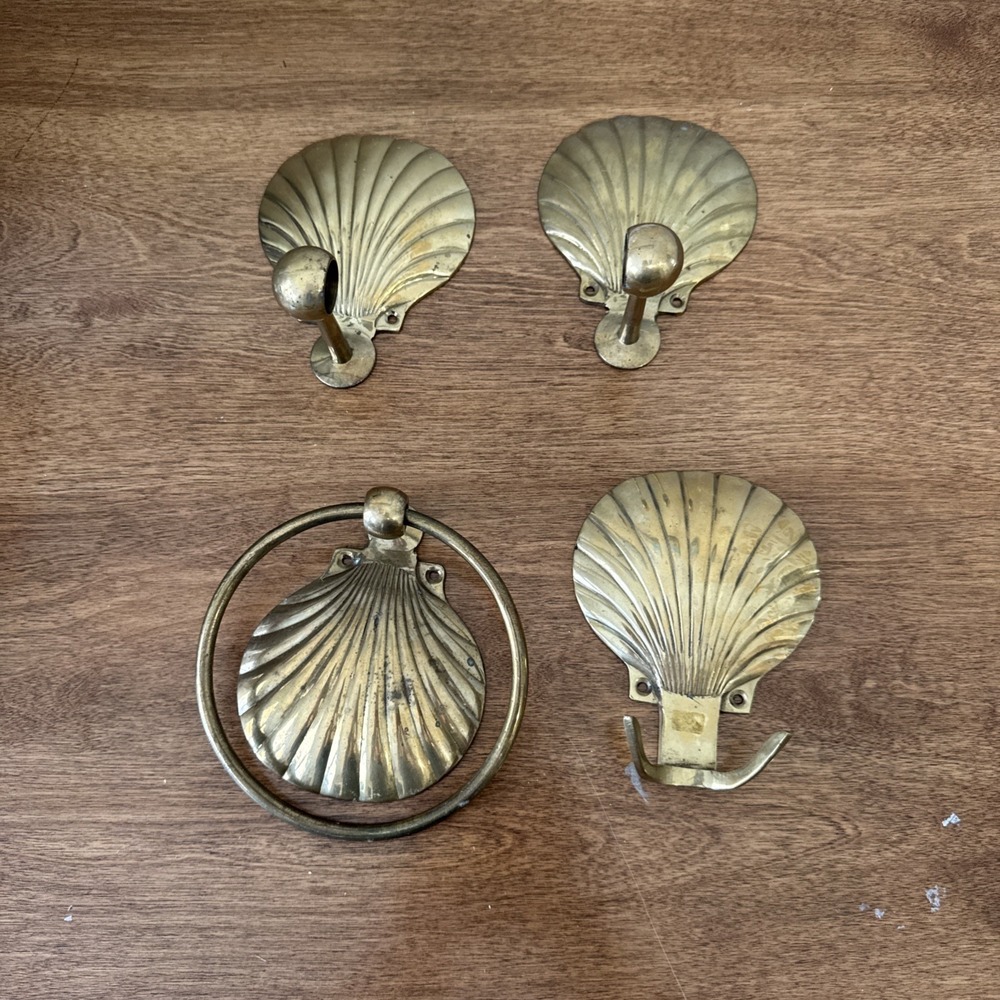 Vintage Brass Sea Shell Bathroom Accessories Toilet Paper, Hook & Towel Beach